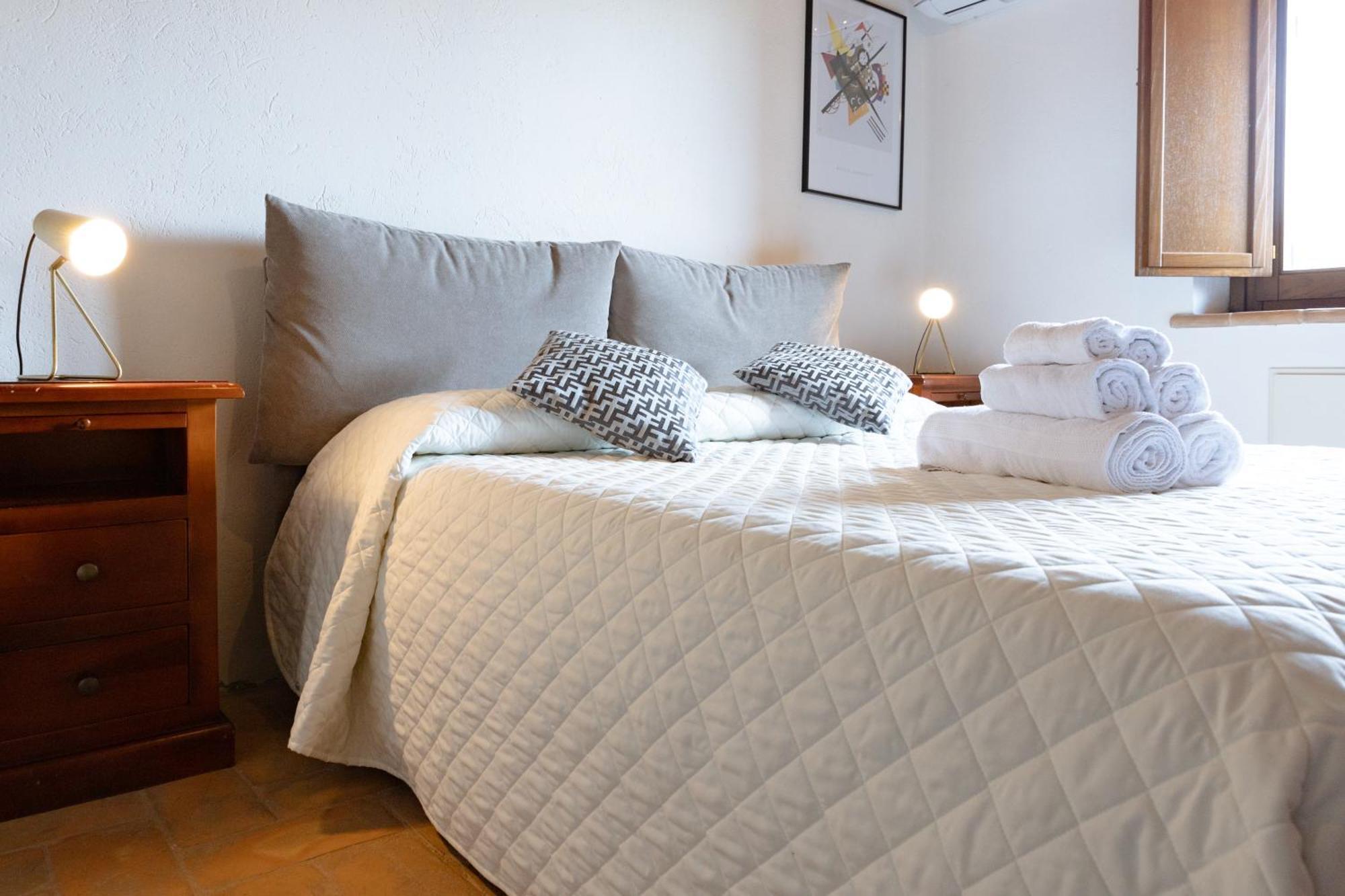 Rustic House, Con Patio E Giardino, Assisi Centro 빌라 외부 사진