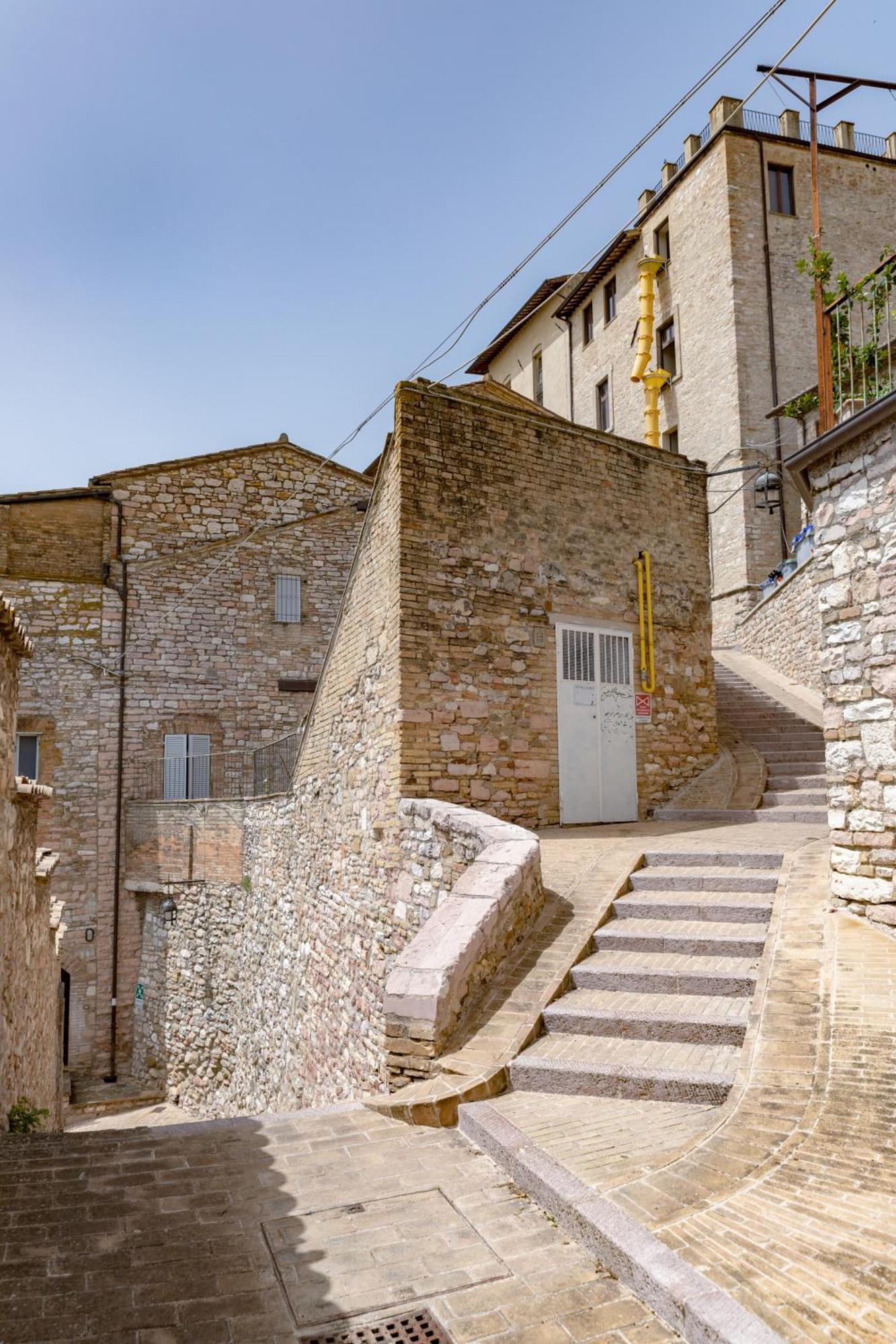 Rustic House, Con Patio E Giardino, Assisi Centro 빌라 외부 사진